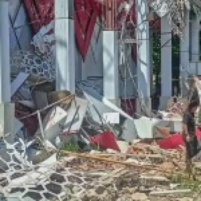 Major 7.4-Magnitude Earthquake Hits Indonesia, Triggers Tsunami Alert