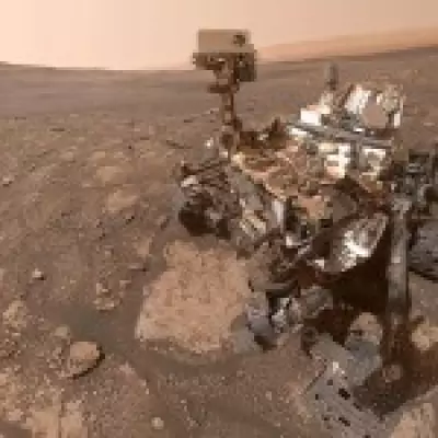 NASA Discovers 3.5-Billion-Year-Old Organic Molecules on Mars