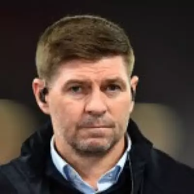 Steven Gerrard Dismisses Gary Neville's 'Ridiculous' Salah to Chelsea or Arsenal Theory