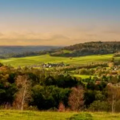 Top Easter Weekend Hikes Near London: Scenic Trails Accessible by Public Transport