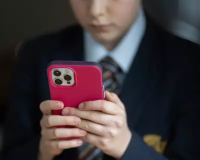 UK Government to Enforce Statutory Mobile Phone Ban in Schools