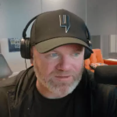 Wayne Rooney: Bukayo Saka return 'absolutely huge' for Arsenal title bid