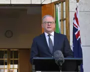 Albanese Expedites Singapore Trip Amid Fuel Supply Crisis