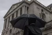 Bank of England Faces 'Highly Uncertain' Interest Rate Decision Amid Iran War