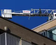 Berkeley Halts Land Purchases and Hiring Amid Iran War Impact on Property Market