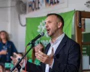 Braverman Defends Farage Over Undisclosed £5m Donation, Calls It 'Private'