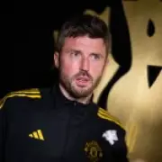 Bryan Robson urges Michael Carrick to keep Casemiro at Manchester United