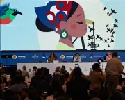 Colombia President Warns 'Suicidal' Capitalism at Fossil Fuel Transition Summit