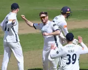 County Cricket Championship: Live Updates from Hampshire vs Somerset and Warwickshire vs Essex