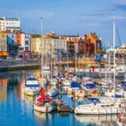 Dazzling UK Seaside Town Compared to Amalfi Coast Is a Budget-Friendly Gem