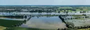Dutch Housing Corporations Install Rainwater-Storing Fences to Combat Flooding