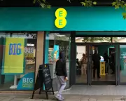 EE Fails to Offer Bereaved Customer Affordable Deal After Husband's Death