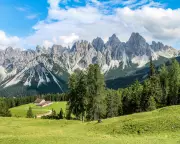 Explore Italy's Forgotten Dolomites: Quiet Trails and Alpine Gems