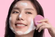 FOREO Luna 4 Mini Review: Why This Facial Brush Is Worth the Investment