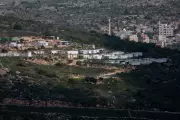 Former UK Diplomats Urge Starmer to Halt Israeli Settlement Expansion