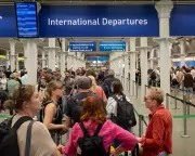 French Tech Delays Spare Eurostar and Ferry Passengers from New EU Biometric Checks