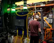 GM Expects $500M Trump Tariff Refund, Boosts 2026 Earnings Outlook