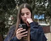 Greece Announces Social Media Ban for Under-15s Citing Mental Health Crisis