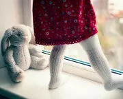 Housing Crisis Drives Sharp Decline in Birthrates Among Young UK Women