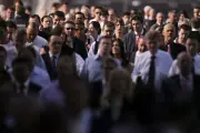 Hybrid Work Surpasses Salary as Top Tech Talent Magnet in UK