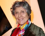 Joan Burstein, Co-Founder of Browns Fashion Store, Dies at 100