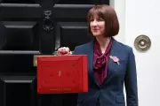 Labour Peer Urges Reeves Not to Use Headroom as 'Piggy Bank'
