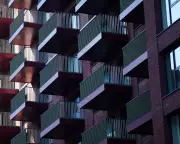 Leasehold Ban in England and Wales Unlikely Before Next Election, Minister Says