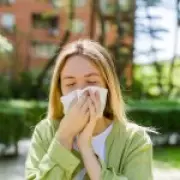 London's Red Alert Pollen Levels: 5 Expert Tips to Combat Hay Fever