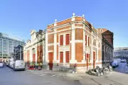 London's Square Mile to Welcome New Food Market Near Smithfield Museum
