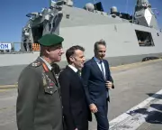 Macron: EU Mutual Defence Clause 'Stronger' Than NATO's Article 5