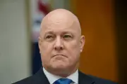 NZ PM Luxon Survives Leadership Vote, Blames Media for 'Soap Opera'