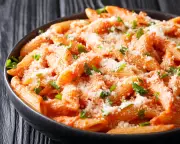 Penne Alla Vodka: The 80s Disco Pasta Making a Comeback