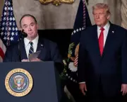 Pentagon Announces Navy Secretary's Immediate Departure Amid Iran Tensions