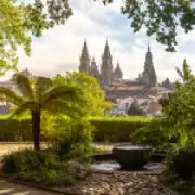 Santiago-Rosalía de Castro Airport Closes for 5-Week Runway Renovations