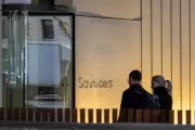 Schroders Reports £1bn+ Outflows Amid Market Turbulence, Assets Decline