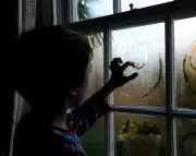Soul-Destroying Crisis: Social Workers Forced to Break Law to House Vulnerable Children