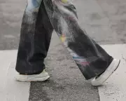 The Rise of Super Foam Sneakers: From Marathons to Mainstream Fashion