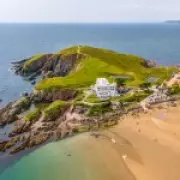 Travel Writer's Critique: Common Flaws in 100 Five-Star Hotels