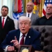 Trump Urges Iran to Free Eight Women Facing Execution Before Peace Talks