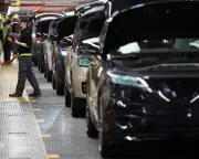 UK Government Grants £380m to Tata's Somerset Gigafactory for EV Battery Production