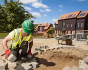 UK's Largest Housebuilder Slows Land Purchases, Jeopardizing Government's 1.5M Home Target