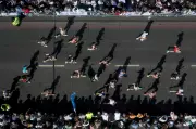 World Records, Proposals, and Fancy Dress: London Marathon 2026 Highlights