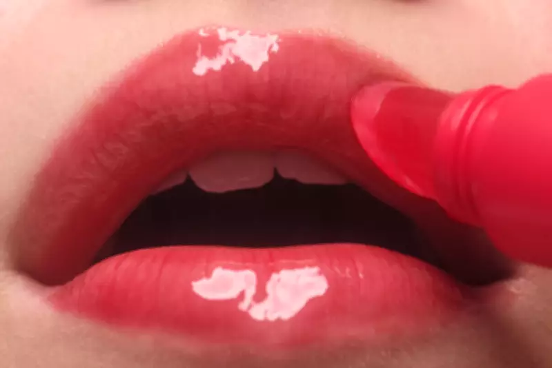 5 Beauty Must-Haves for an Effortless Summer Look