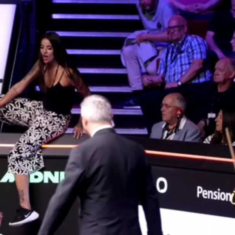 Adult Star Interrupts World Snooker Championship Final with Streak Attempt