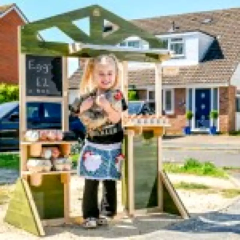 Aldi Replaces 4-Year-Old's Egg Stand Destroyed by Teen Thieves