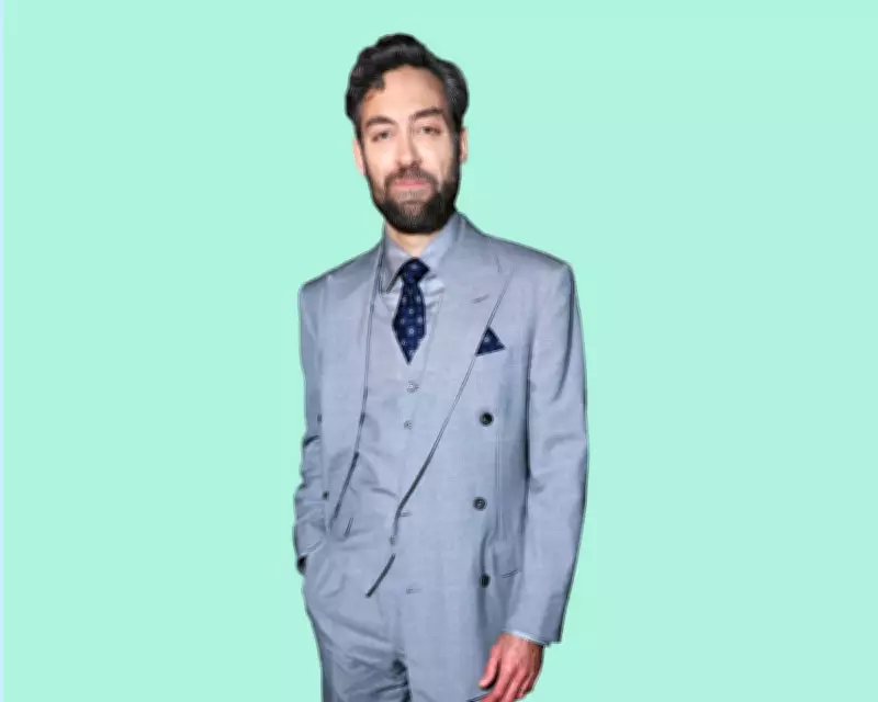 Alex Hassell: Wasp in Ear, Brando Love, and Contentment with Sex, Money, Fame