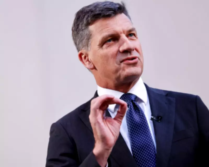 Angus Taylor Accused of Copying One Nation in Migrant Welfare Crackdown