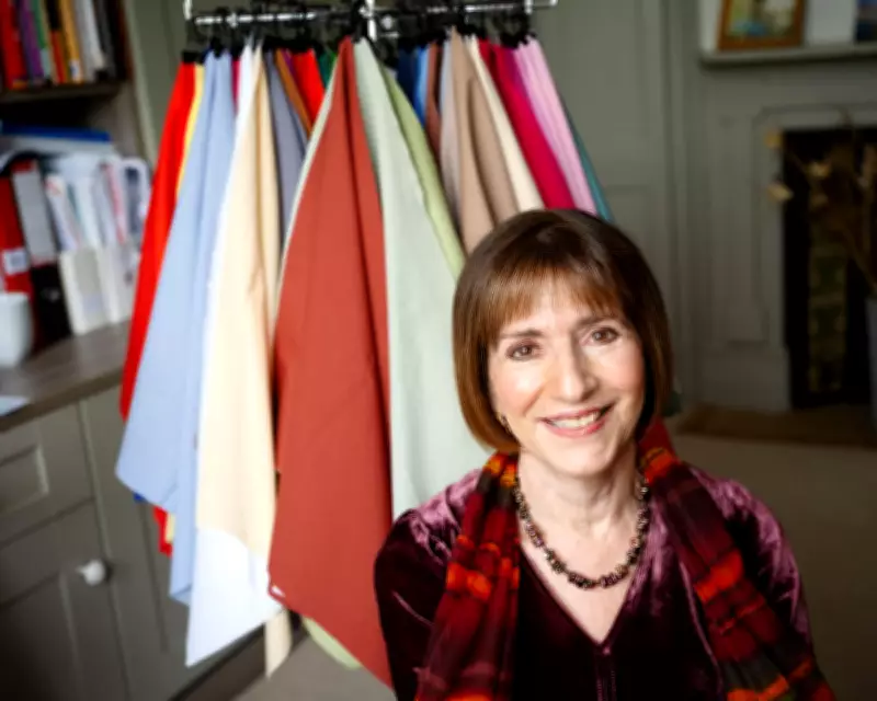 At 72, Isabel Walker Starts a Colorful New Career in Color Analysis