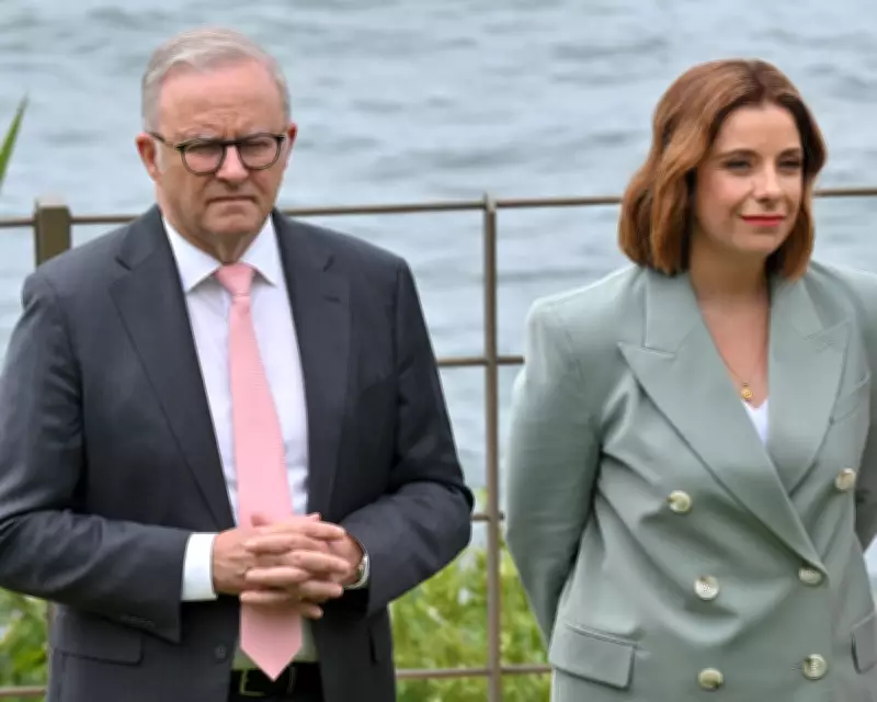 Australia's Communications Minister Repays $10,000 for Incorrect Travel Claims