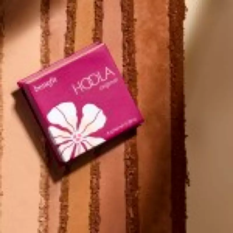 Benefit Hoola Bronzer Drops to £13.99: Shoppers Rush for £20 Off